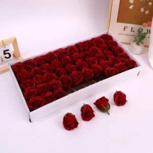Set 50 Trandafiri Parfumați din Săpun – Flori Decorative în Cutie Elegantă